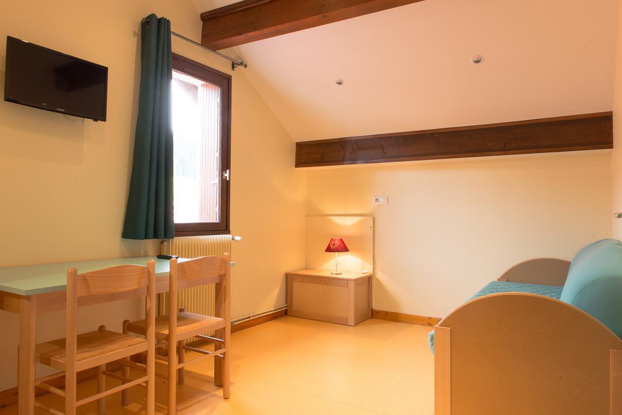 فندق Le Relais Nordique Giron المظهر الخارجي الصورة