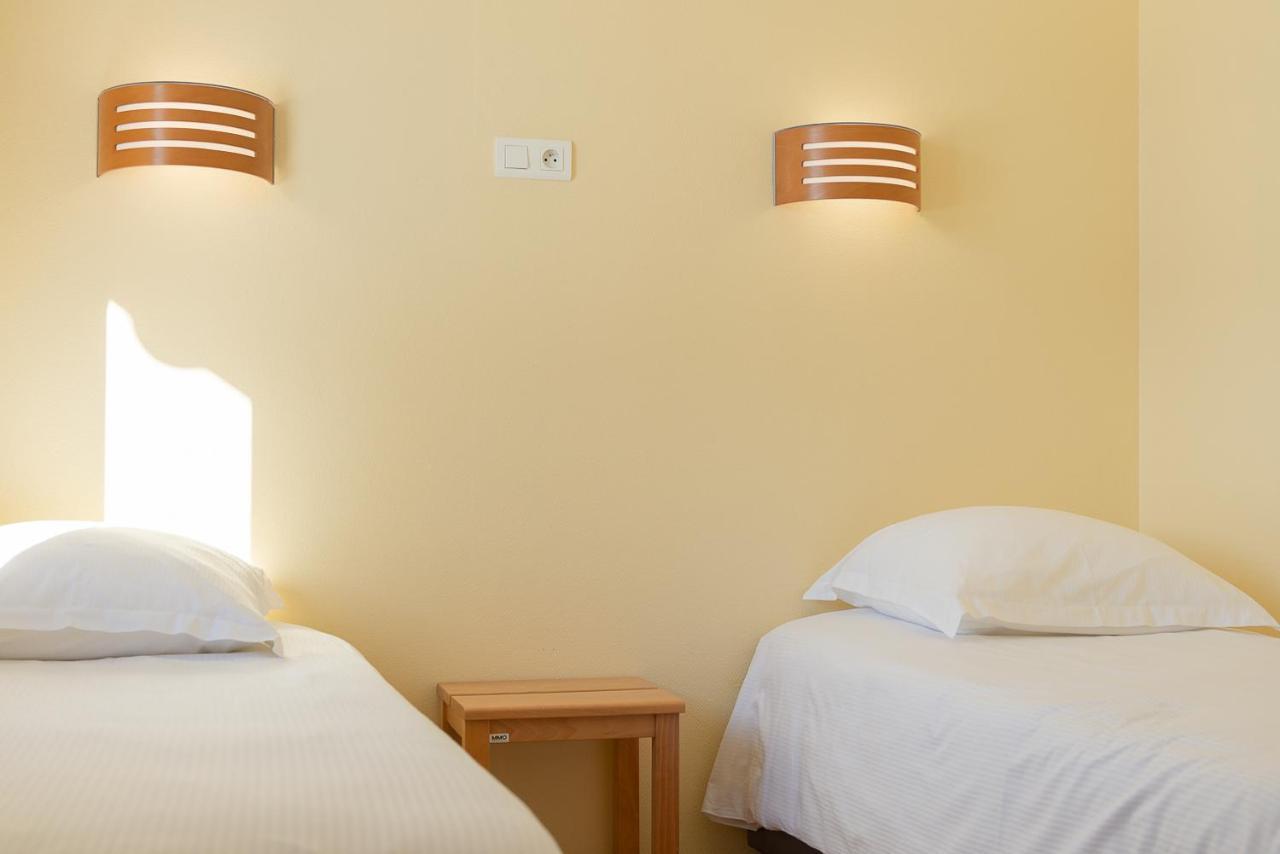فندق Le Relais Nordique Giron المظهر الخارجي الصورة